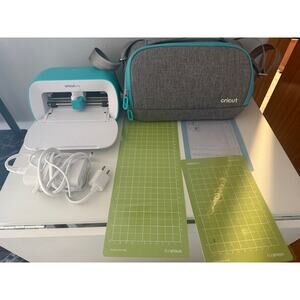 Cricut Joy bundle